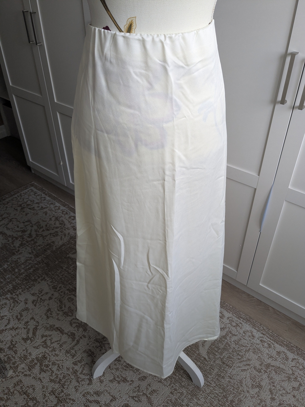 Forever 21 Cream Maxi Skirt